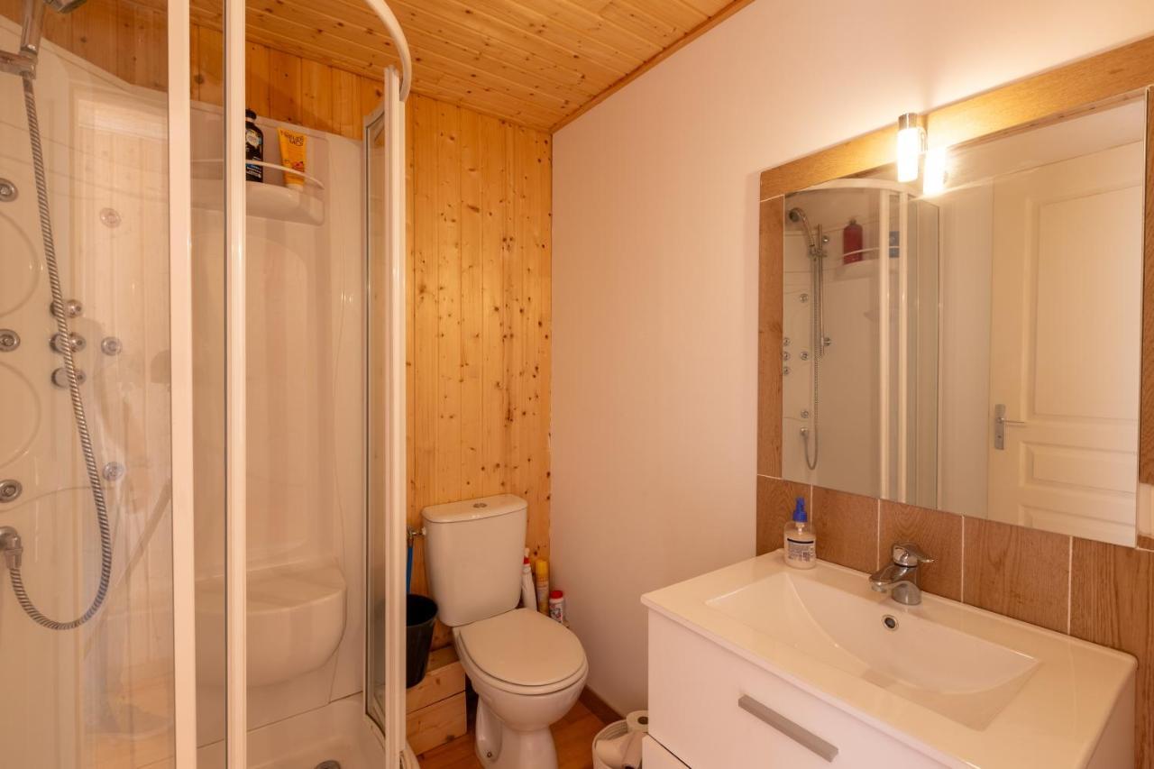 Chalet Les Tilleuls - Jolie Vue Montagne Et Lac Лез-Англь Экстерьер фото